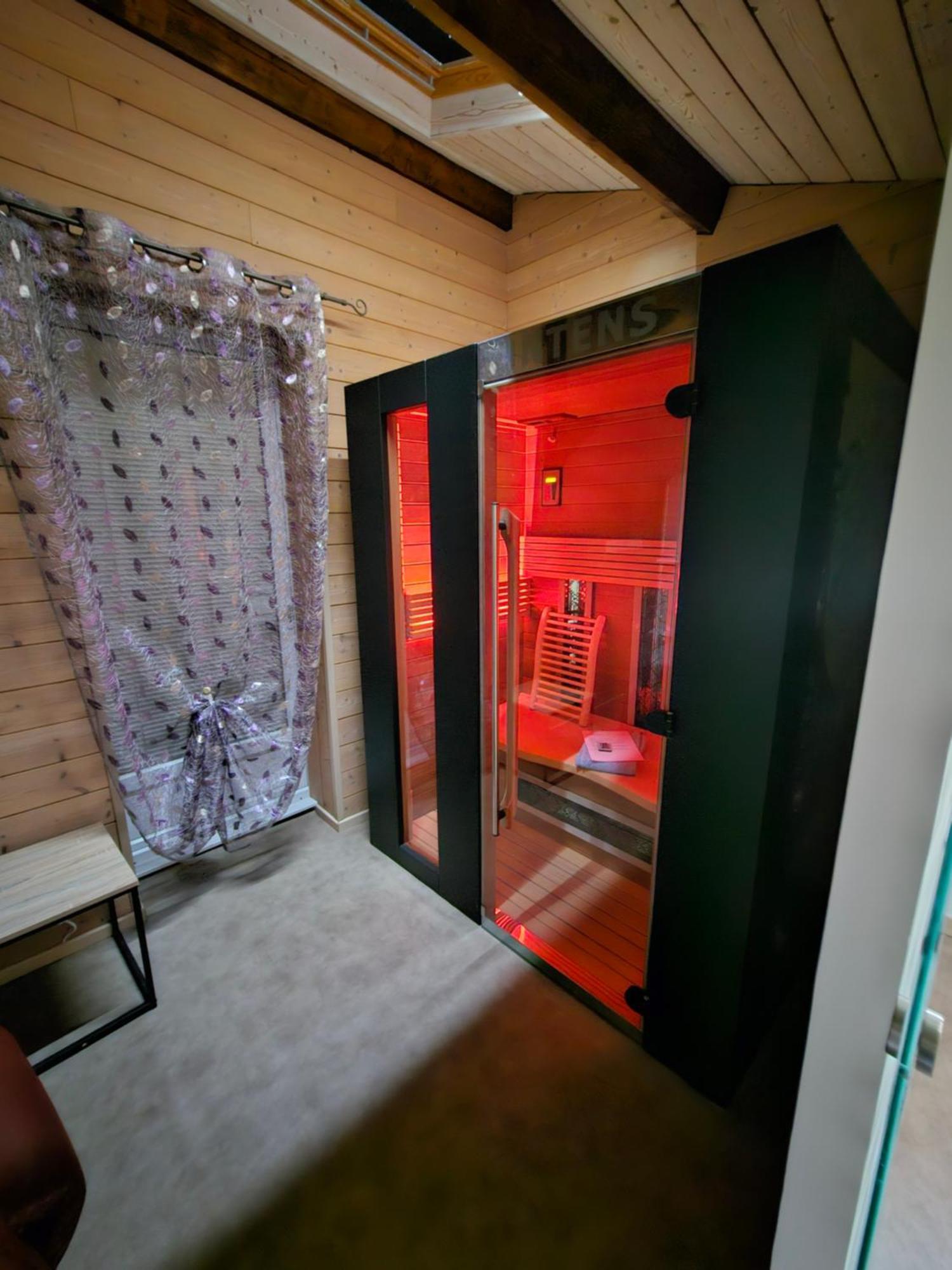 Le Domaine Des Tuillieres Bed and breakfast *